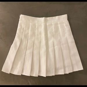 Pleated white tennis skirt